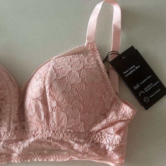Knix Lace Longline Bra in Rosewater, XS+ - Picture 5 of 10
